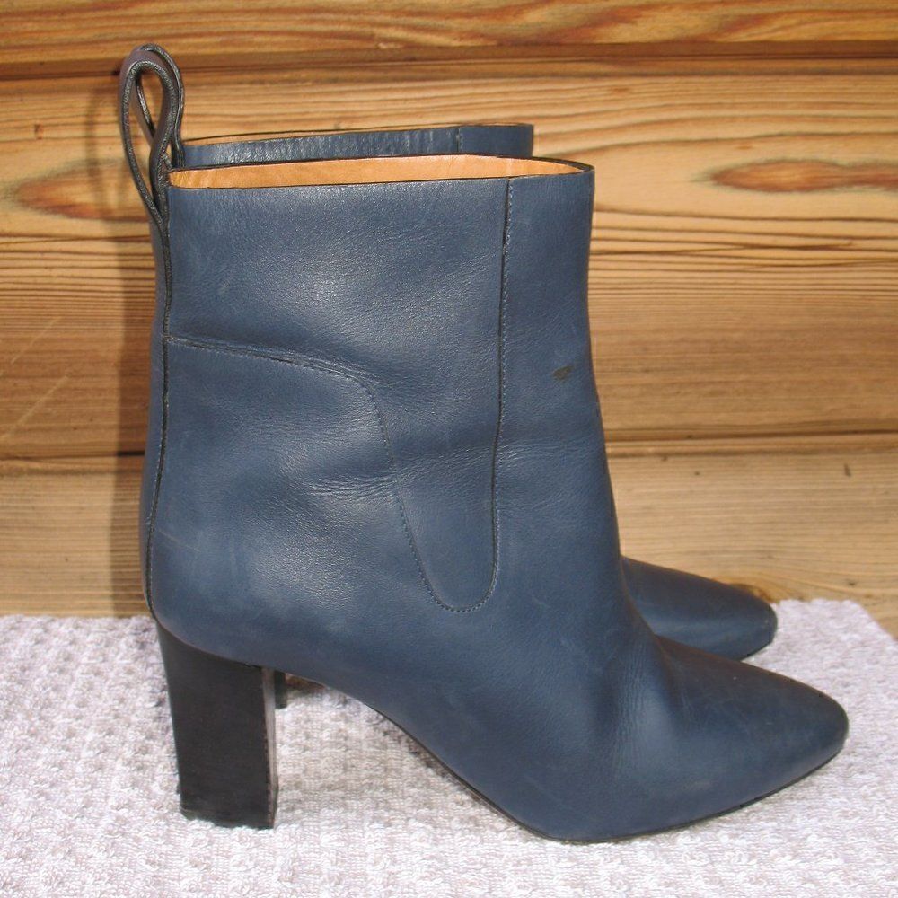Chloe Navy Blue Heeled Ankle Boots Size 6 6.5